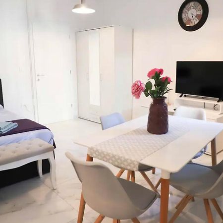 Verano Apartment / Next To Kolovare Beach Zadar Ngoại thất bức ảnh